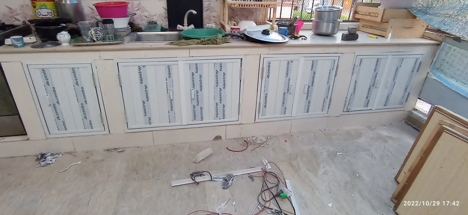 Kitchen Cabinet 